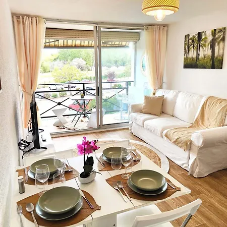 Apartment Le Lagon Cosy Decore Au Lagon Bleu Proche